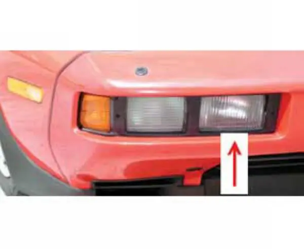 Porsche Foglight Assembly - Right Inner 1