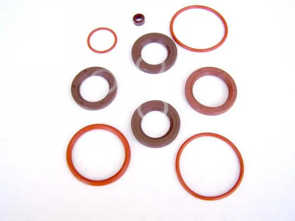 Porsche 944 Front Engine Seal Kit 1