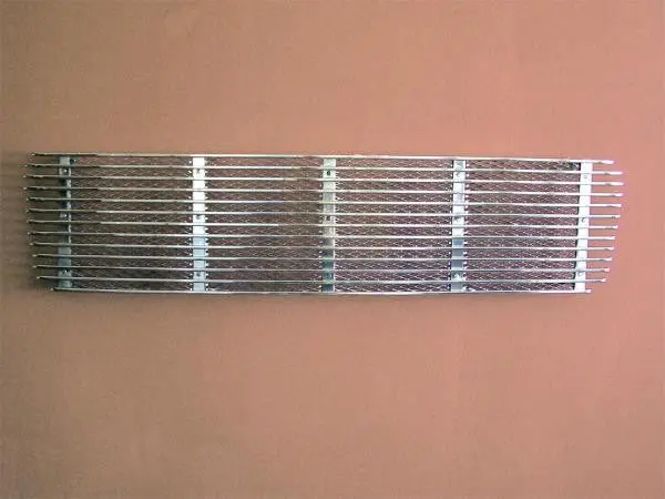 Porsche 911 Deck Lid Ventilation Grille - Chrome 1