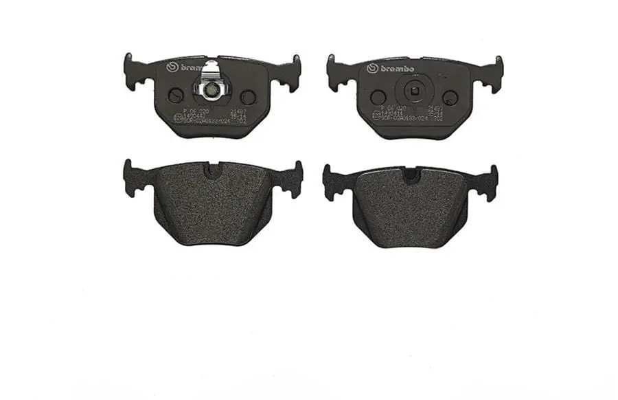 Brembo P06020 Low-Metallic Brake Pads – Street & Track Optimized, Quiet Operation 1
