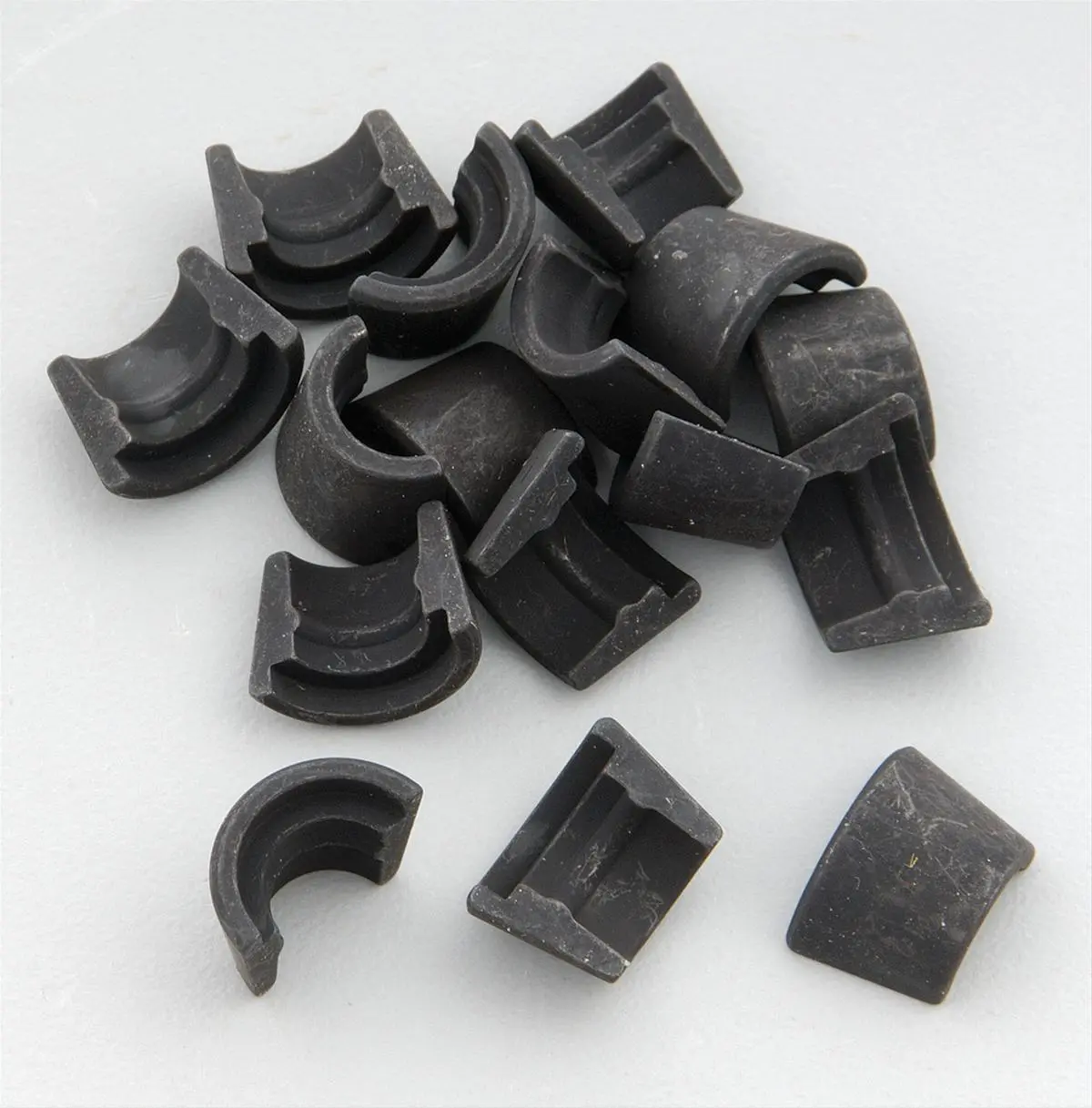 Comp Cams 648-12 Race-Duty Valve Locks 1
